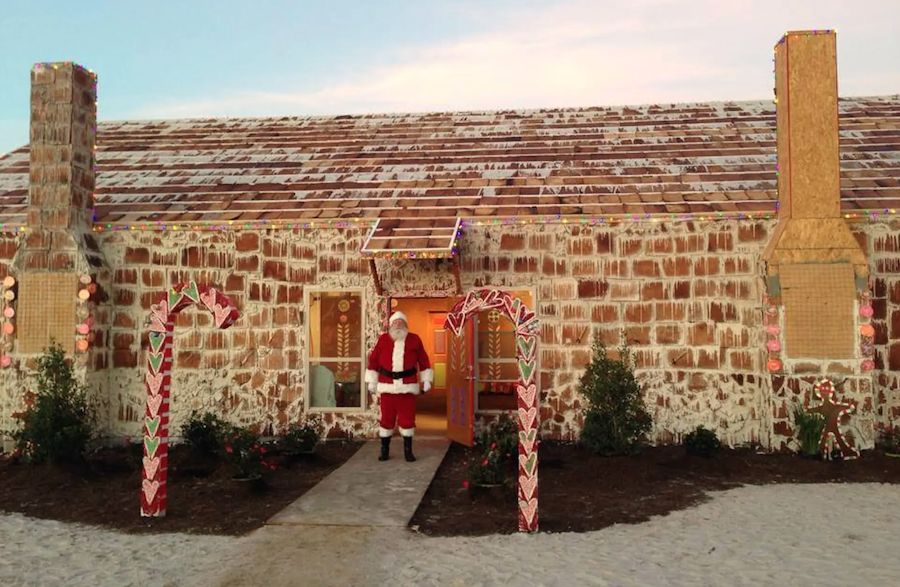 largest gingerbread house